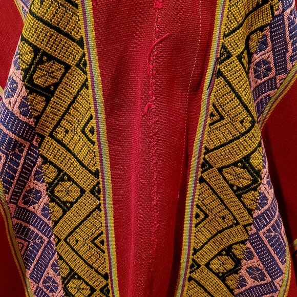 Andean Poncho – Handwoven Textile with Geometric Antique Inca Motifs, Gift Ideas - Picture 4 of 5